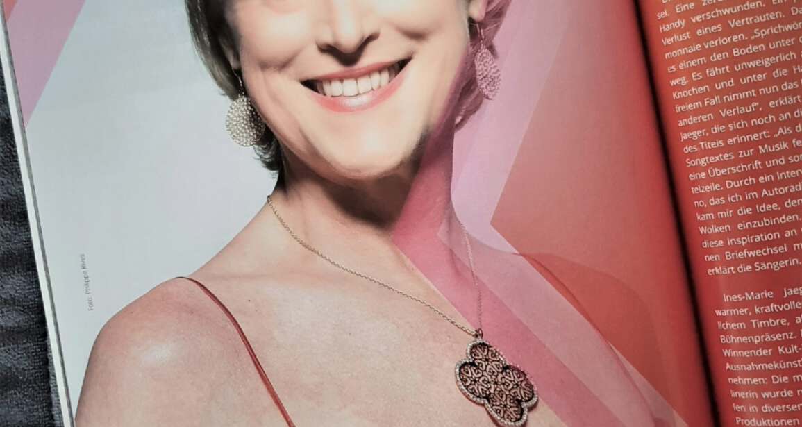 Hossa – Magazin mit Doppelseite